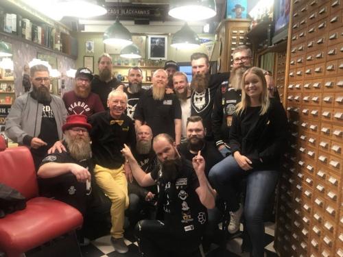 Skäggvård är A och O för en Bearded Villain. Och varför inte besöka en av Sveriges mest anrika barberare, Dennis Barbershop i Linköping.Good times!